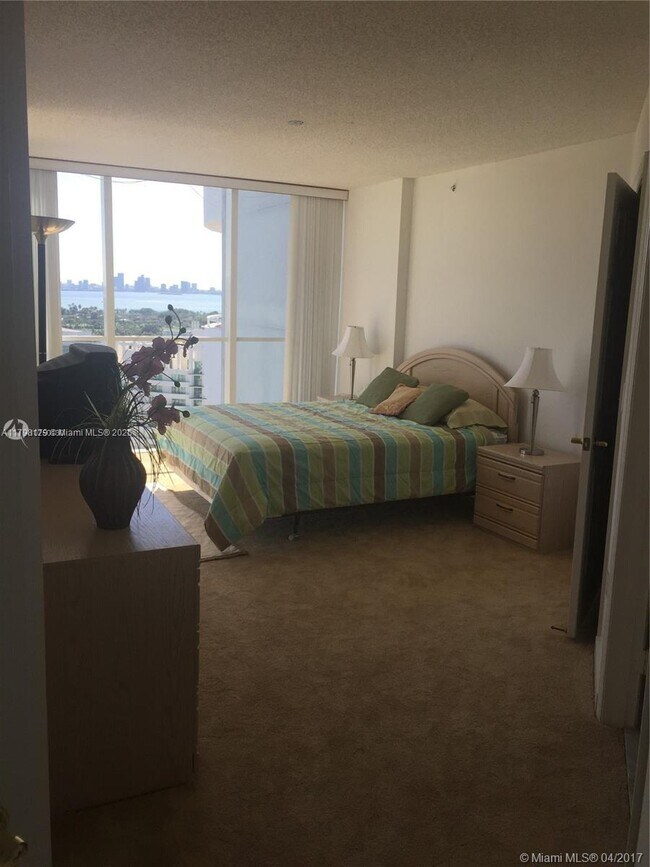 Building Photo - 6301 Collins Ave