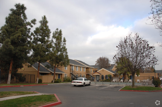 Building Photo - Westmarc Apartments