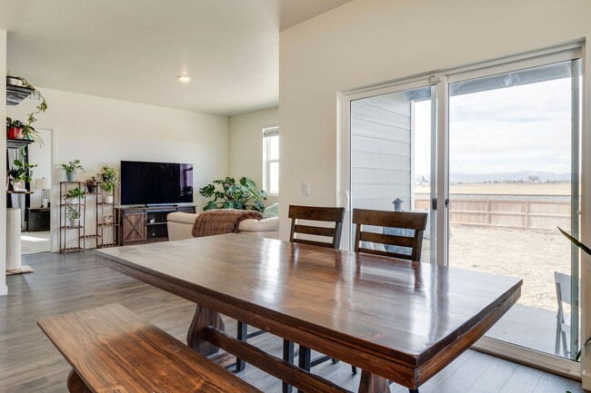 Building Photo - Modern 4-Bedroom Ranch Home with Mountain Views and 3-Car Garage