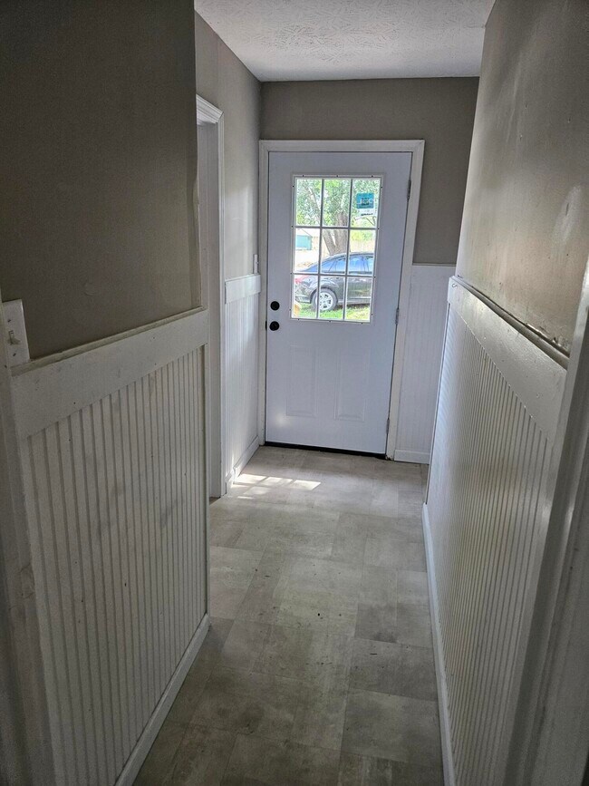 Building Photo - 2158 N Boonville Ave