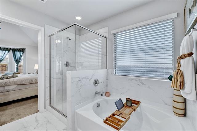 Building Photo - 11501 White River Dr