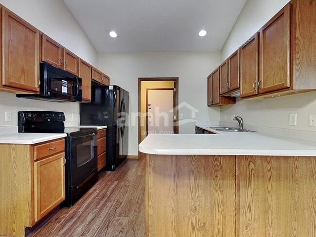 Building Photo - 517 Stone Path Ct