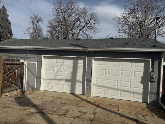 Building Photo - Home Sweet Home Loveland