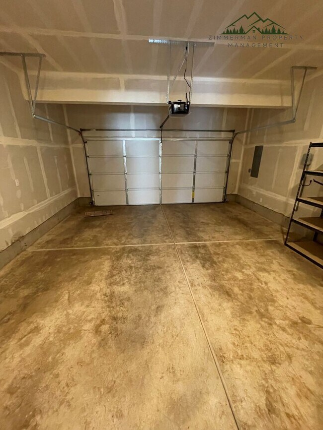 Building Photo - Beautiful 3-Bedroom Home in The Hayden Bri...