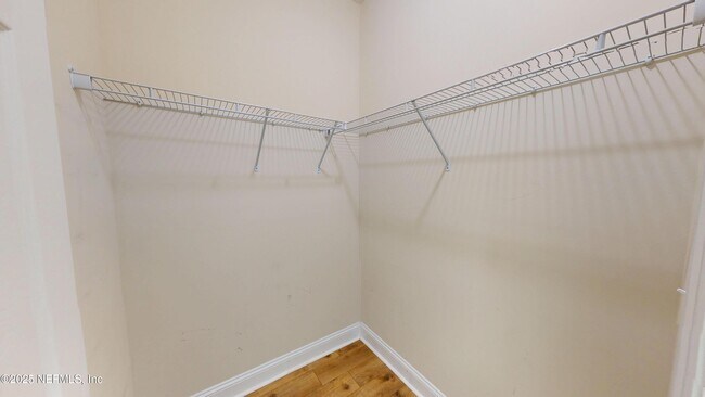 Building Photo - 415 Fever Hammock Dr
