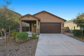 Building Photo - Move-In Ready Beauty with Granite Counters & Private Backyard!