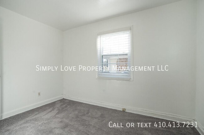 Building Photo - 7709 Ravine Dr