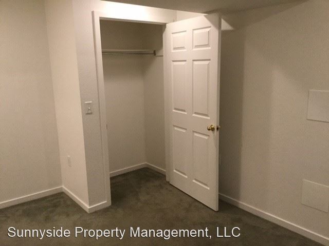 Building Photo - 3 br, 3.5 bath House - 4692 17th Street