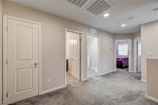 Building Photo - 277 Persistence Ct