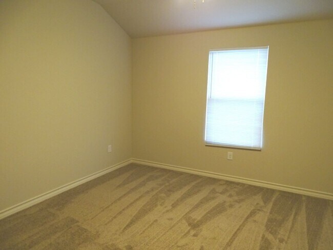 Building Photo - 6411 Luglio Ln