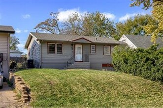 Building Photo - 5120 N 48th St