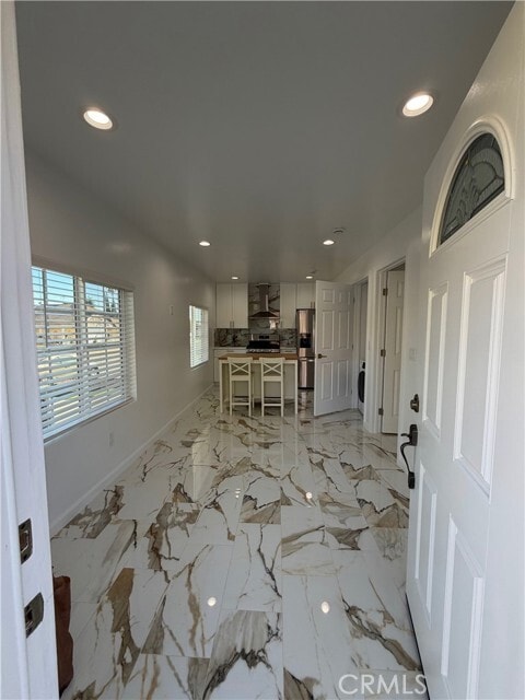 Building Photo - 7476 Brookside