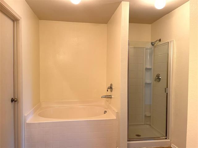 Building Photo - 230 Garden Valley Ln