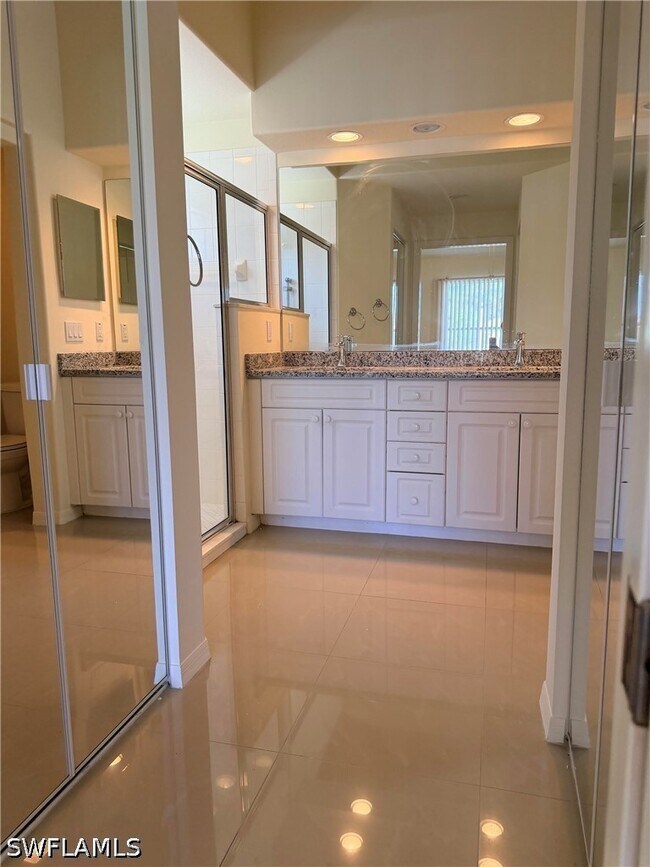 Building Photo - 8216 Ibis Cove Cir