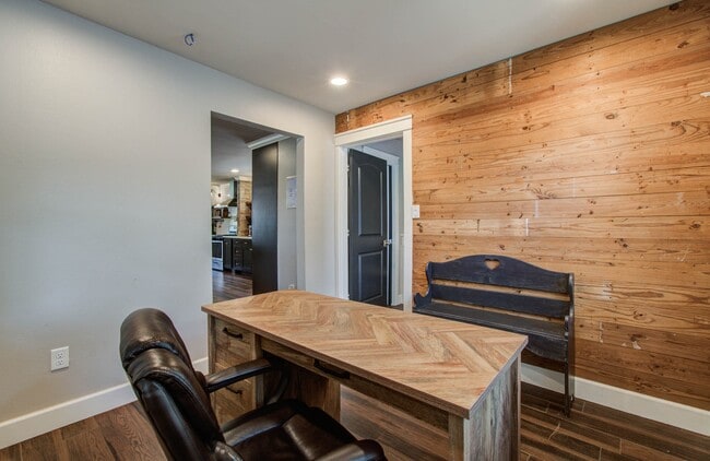 Building Photo - 18006 Bambridge Dr