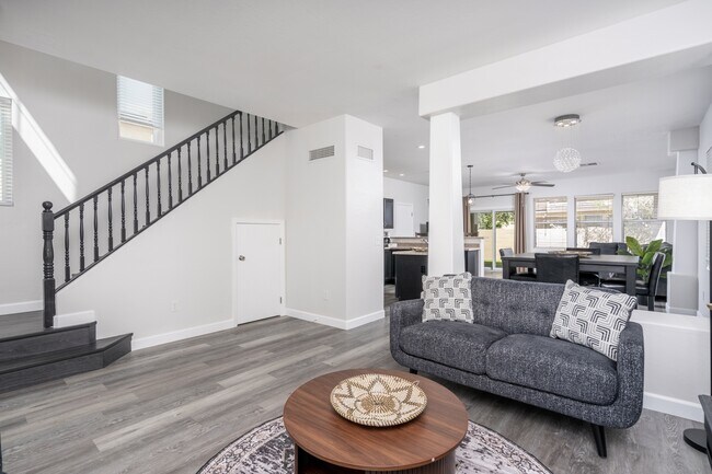 Building Photo - 3034 W Villa Cassandra Dr