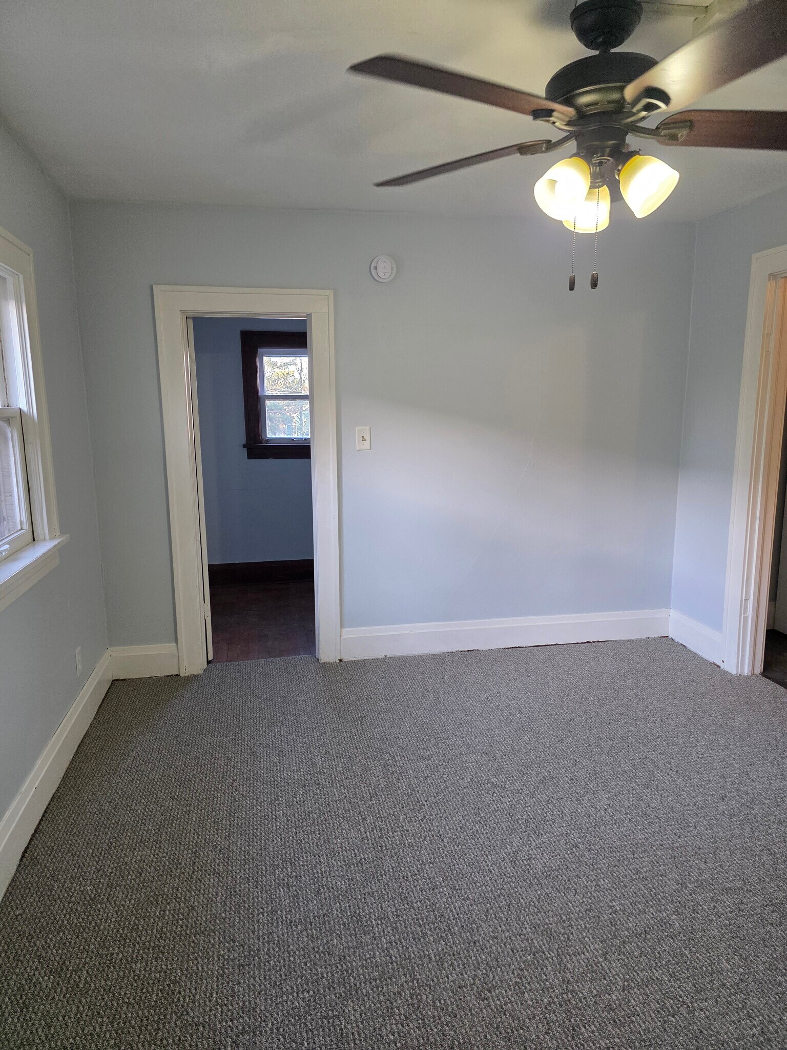 Living Room - 117 2nd St N