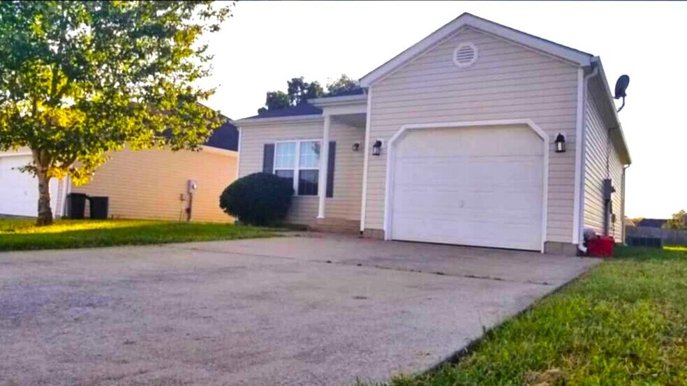 Building Photo - 325 Pirates Cove Ln
