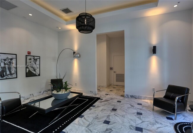 Building Photo - 2275 Biscayne Blvd Blvd