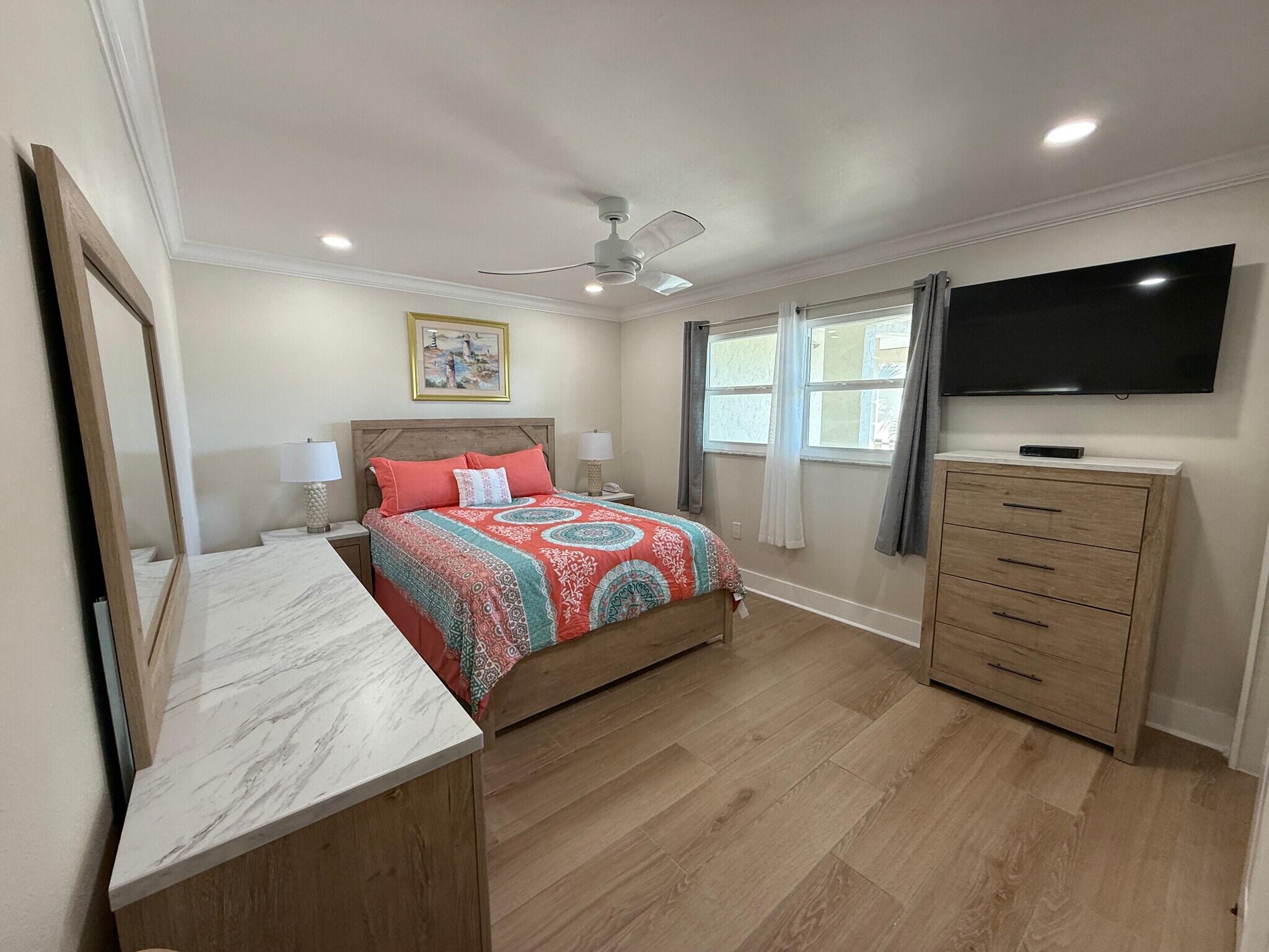 Bedroom 2 w/Queen Bed - 6300 Flotilla Dr
