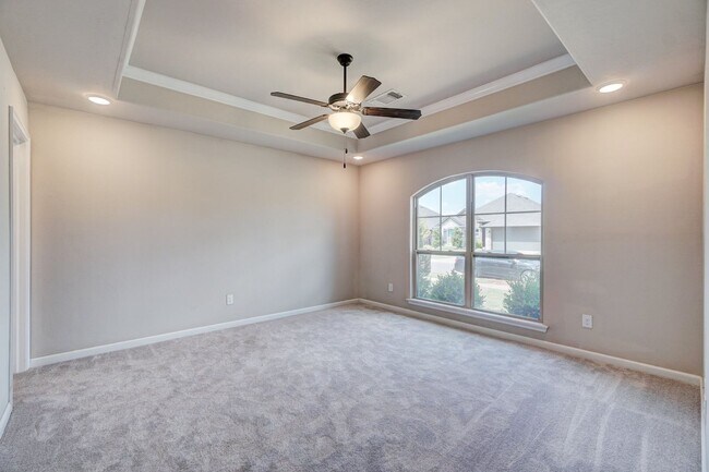 Building Photo - 3412 N W 161st St
