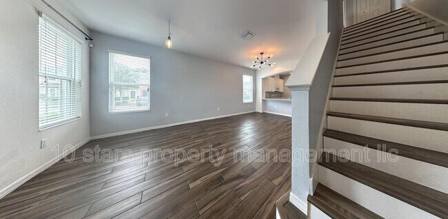 Building Photo - 7031 White Treetop Pl