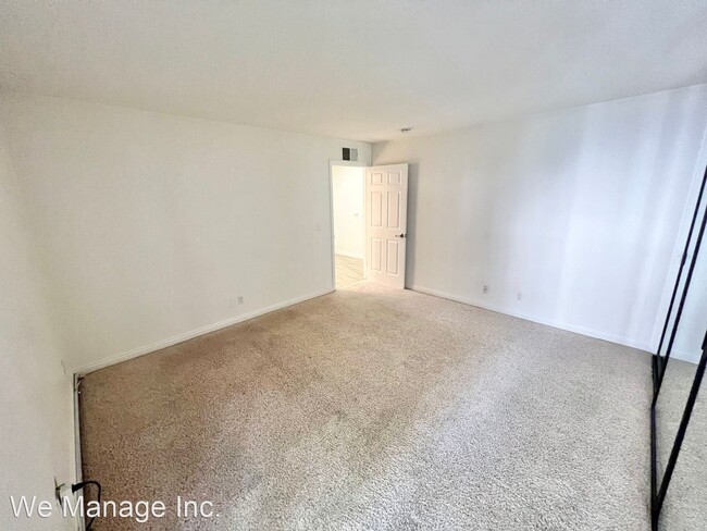 Building Photo - 1 br, 1 bath House - 6219 Marina Pacifica ...