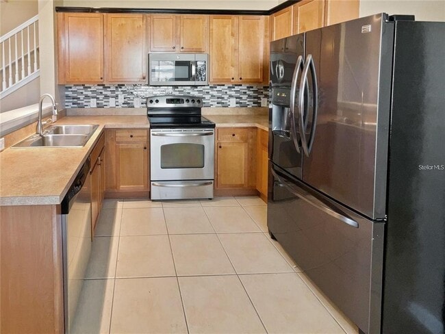 Building Photo - 4970 SW 45th St
