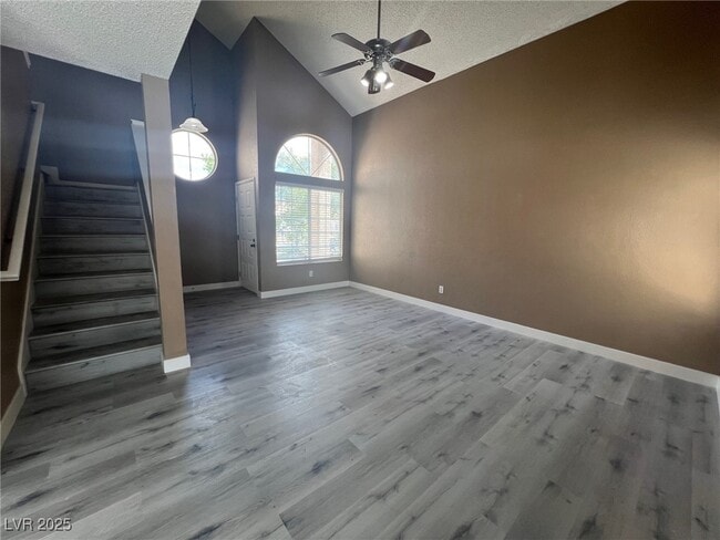 Building Photo - 1368 Torington Dr