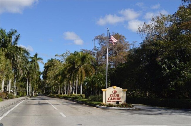 Building Photo - 5550 NW 61st St