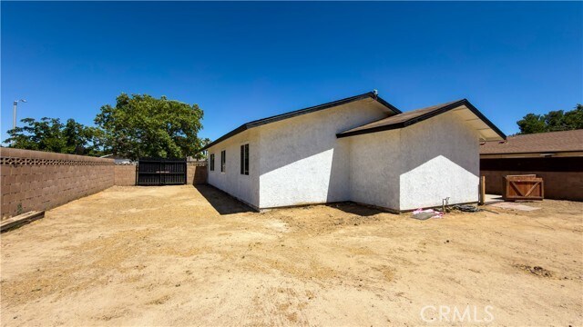 Building Photo - 45007 Logue Ct