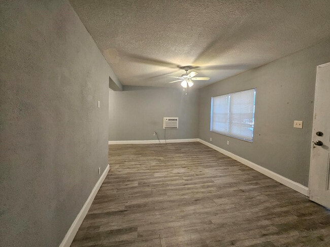 Building Photo - 1600 NW 93rd St