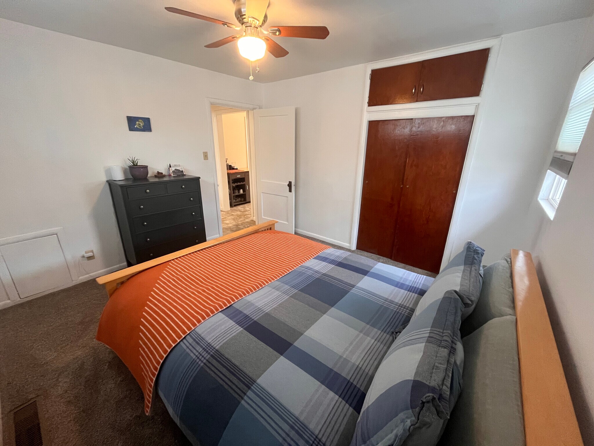 Building Photo - 1520 White Ave