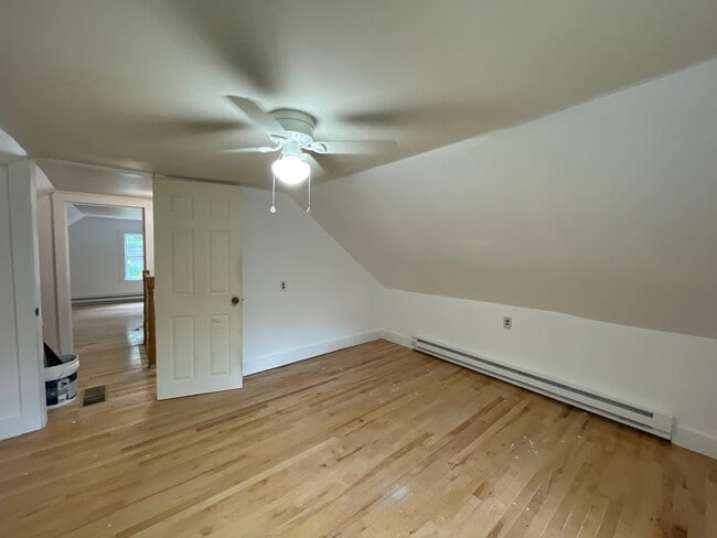 Building Photo - Buxton