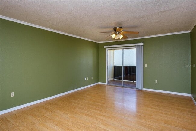 Building Photo - 908 Lake Destiny Rd