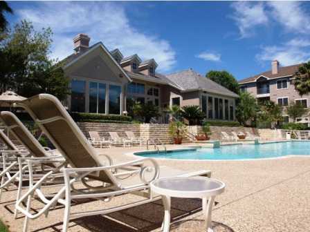 Building Photo - 12345 Lamplight Village Ave