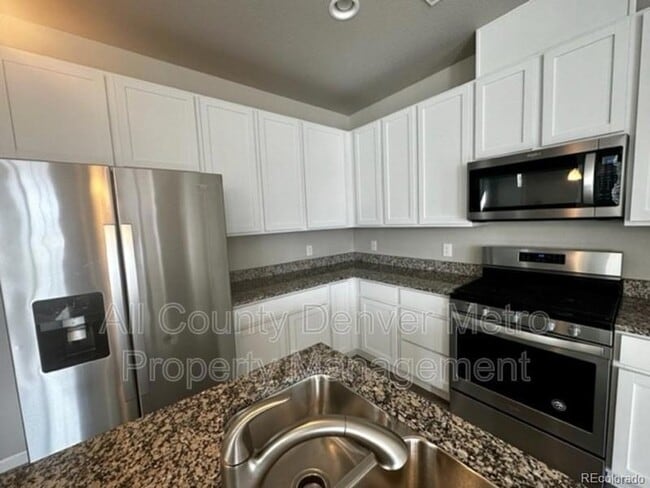 Building Photo - 19580 W 92nd Dr