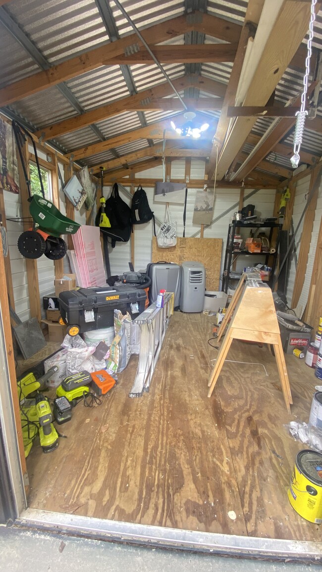 Building Photo - 326 Kensington Dr