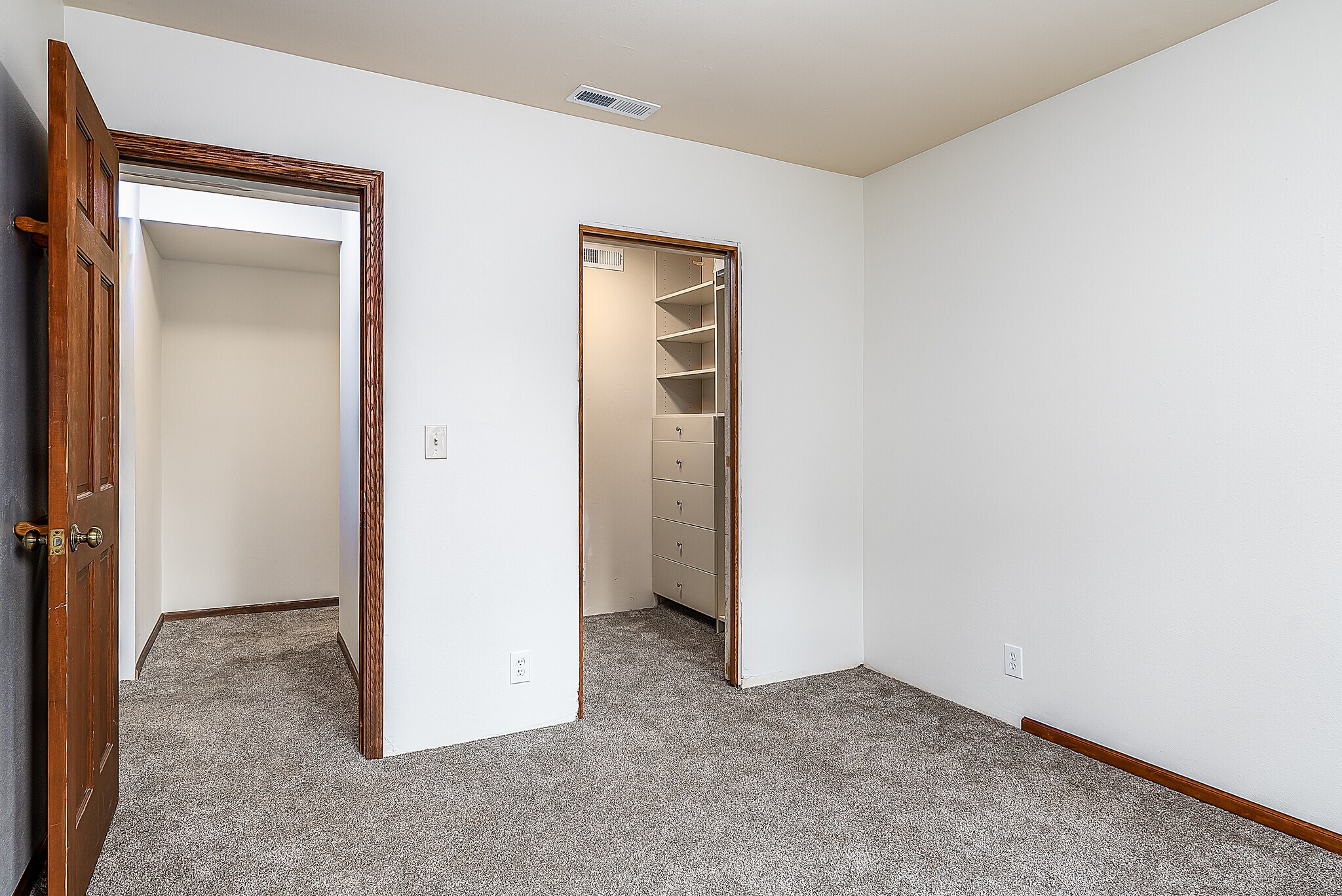 Downstairs bedroom - 22224 98th Ave W