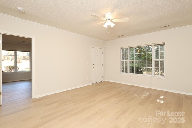 Building Photo - 4263 Melrose Club Dr