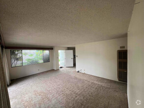 Building Photo - 9455 Cedar St