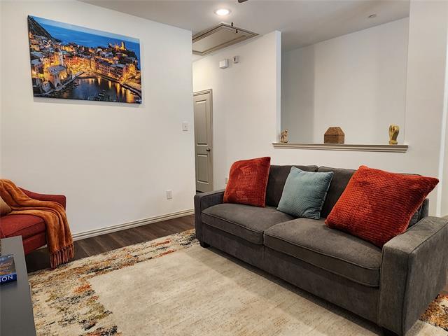 Building Photo - 4704 Haltom Rd