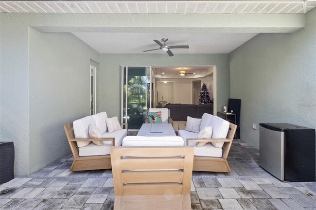 Building Photo - 12335 Whisper Lake Dr