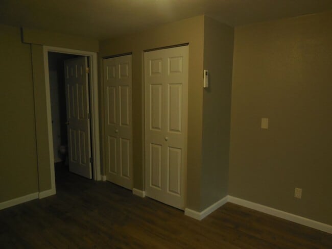 Building Photo - holk696