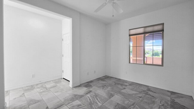 Building Photo - Gorgeous home in gated 55+ community of Canta Mia!