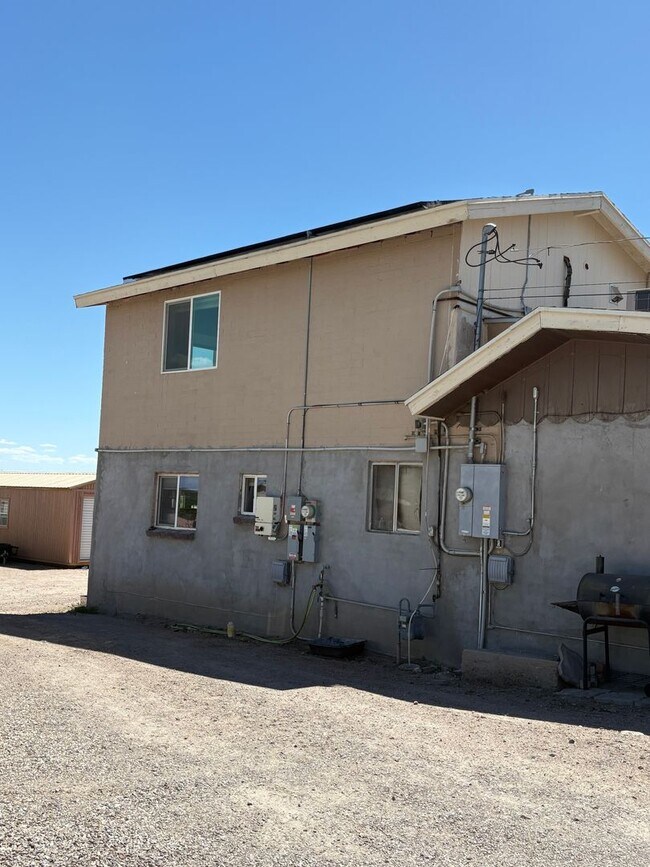 Building Photo - 2610 S Mission Rd