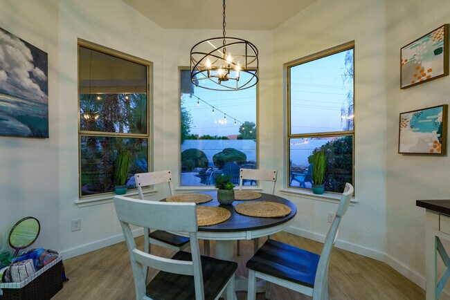 Building Photo - 17635 N 55th Pl