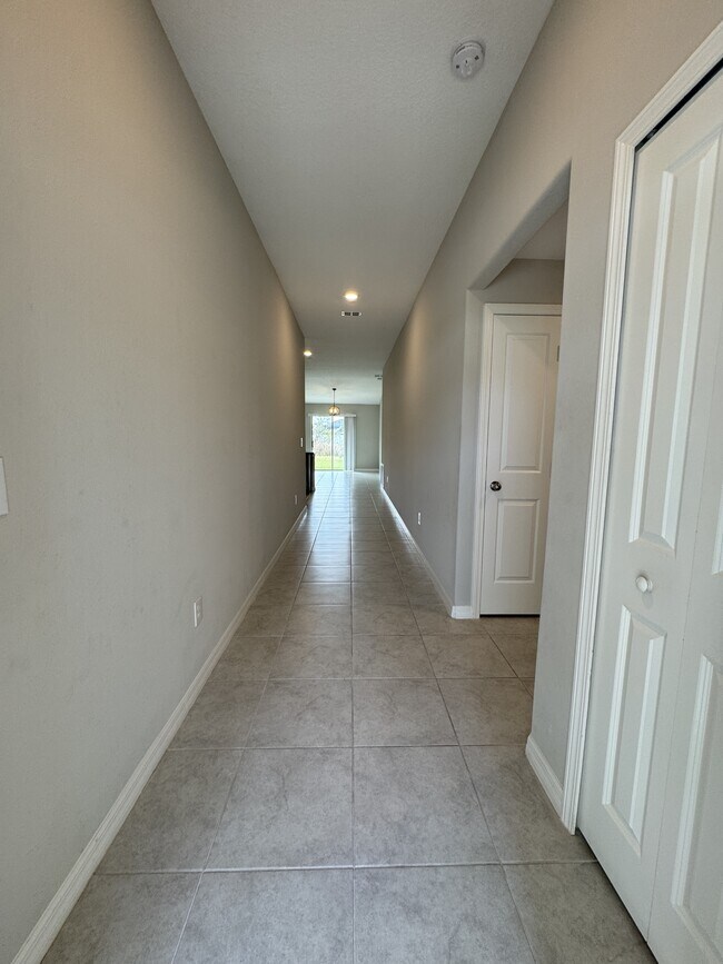 Building Photo - 13009 Majestic Garden Ln