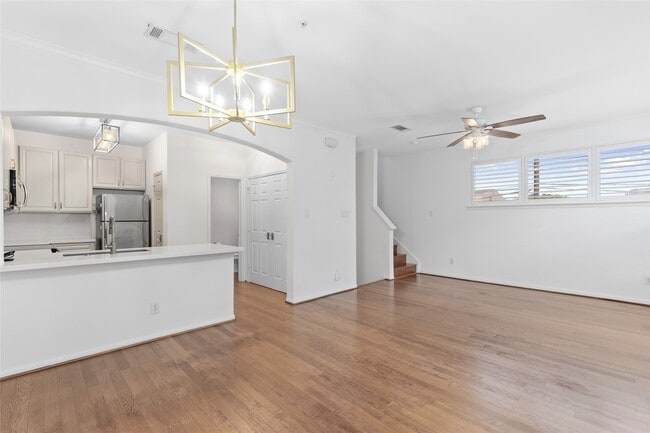 Building Photo - 12707 Boheme Dr