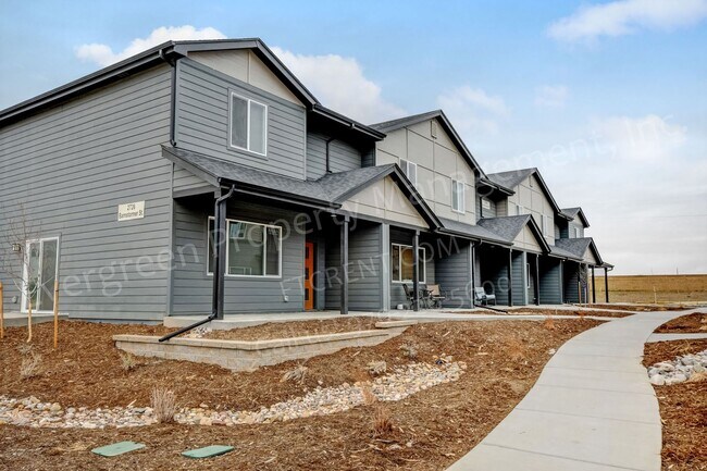 Building Photo - 3 bed, 3 bath in Fort Collins